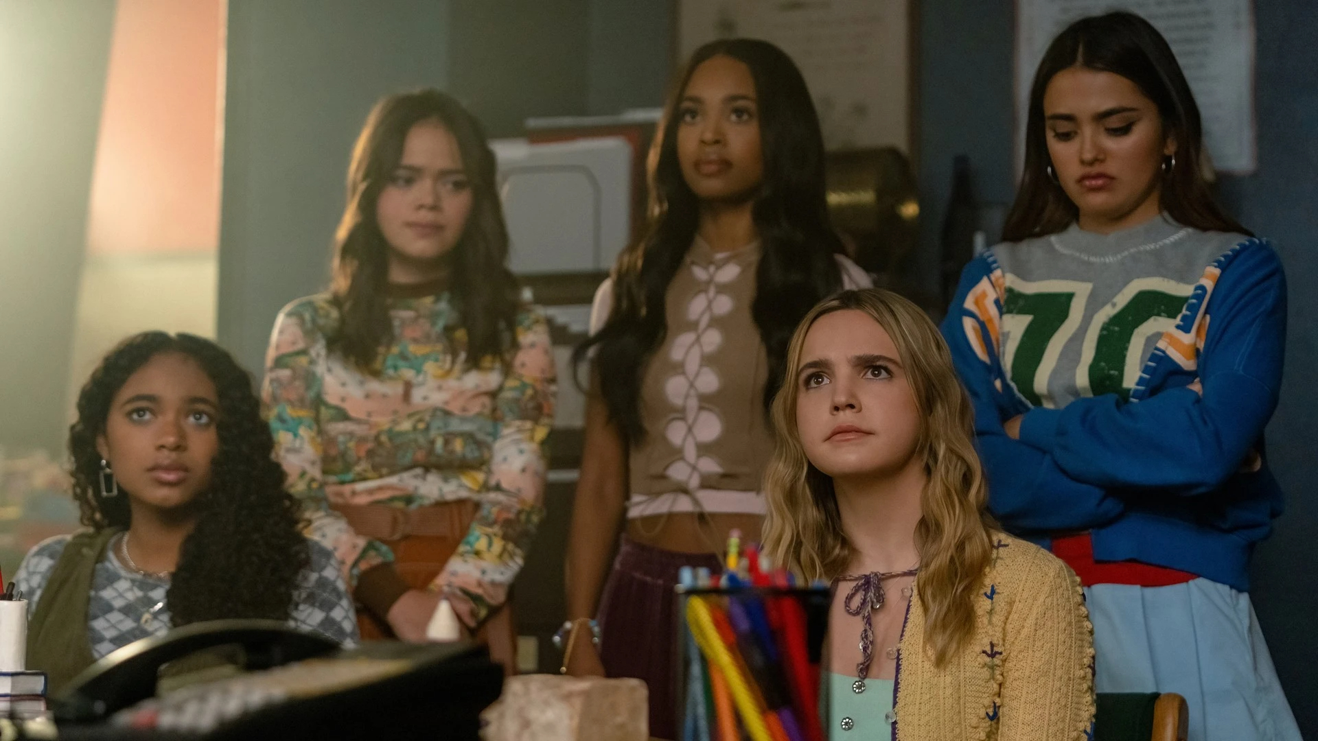 Pretty Little Liars: Original Sin: The Liars stand together.